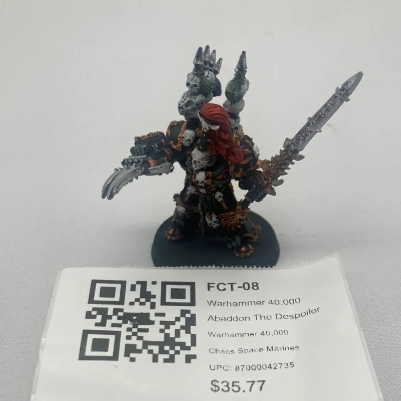 abaddon the despoiler warhammer 40k figure