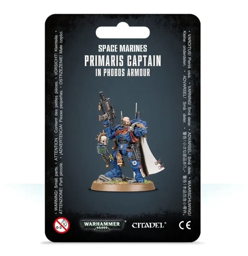 captain in phobos armour space marines